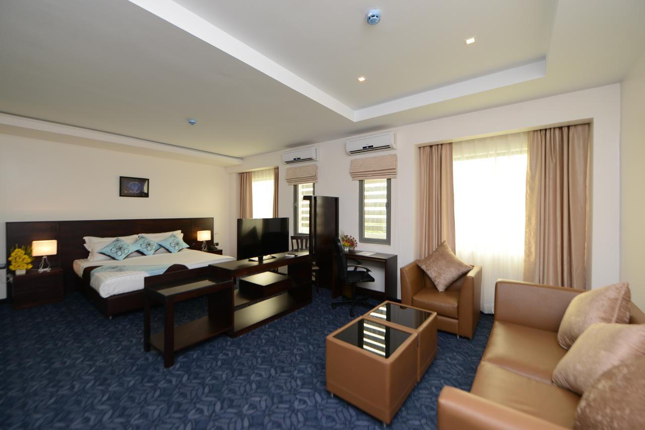 Hotel Lexus Yangon Exteriör bild